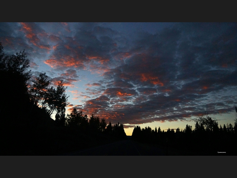 Sunrise leaving Colter